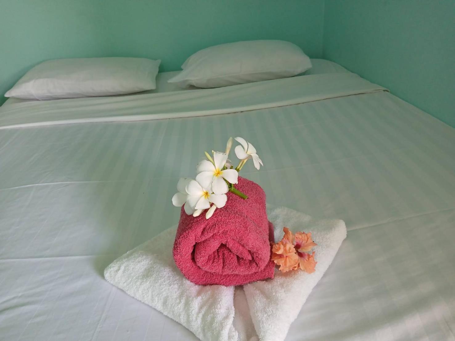 Stella Resort Khanom Exteriör bild